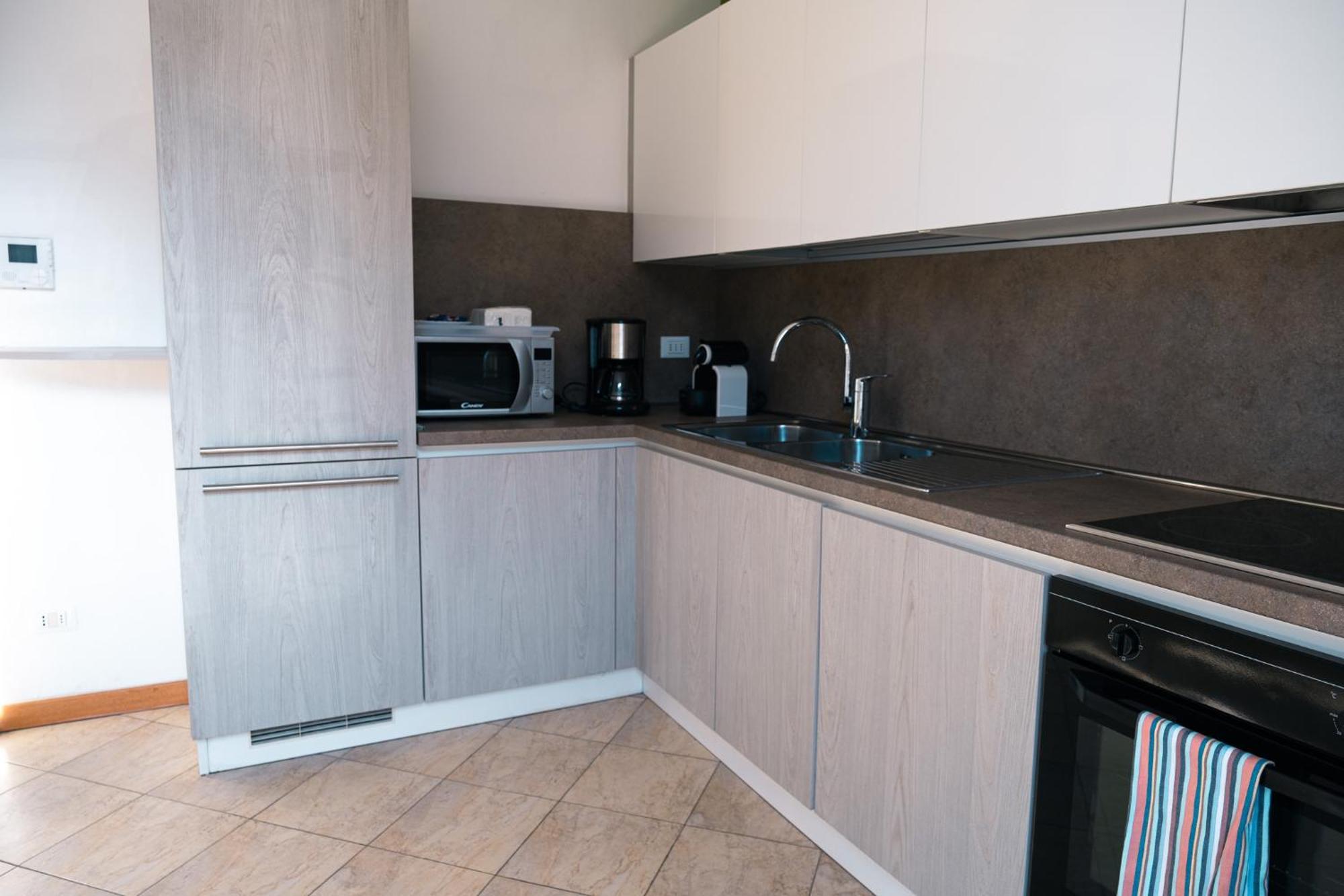 Residenza Cece' Apartment Lecco Bagian luar foto