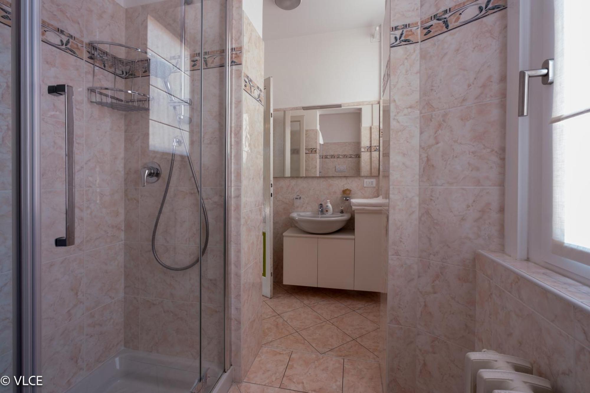 Residenza Cece' Apartment Lecco Bagian luar foto